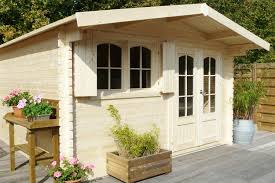 cabane de jardin bois